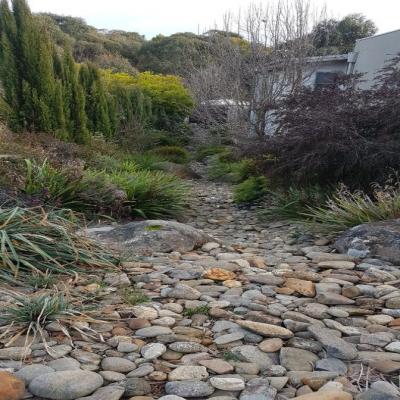 10 Vic Rock Creek Beds Stepping Stones